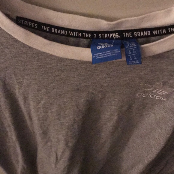 adidas t-shirt. good condition very good texture - Picture 4 of 5